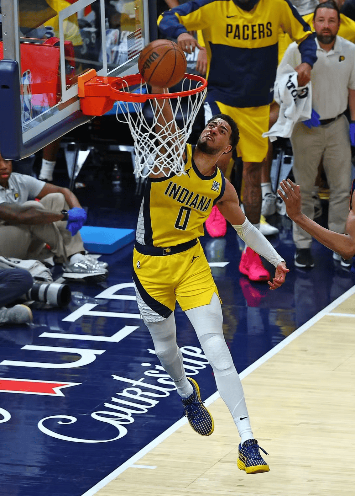 西亚卡姆连续七场比赛得分超过败北，TL不断突破！的简单介绍-九游官网